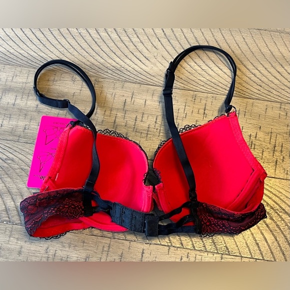 Rene Rofe Red Bra with Black Lace Overlay 34A NWT - Picture 2 of 4